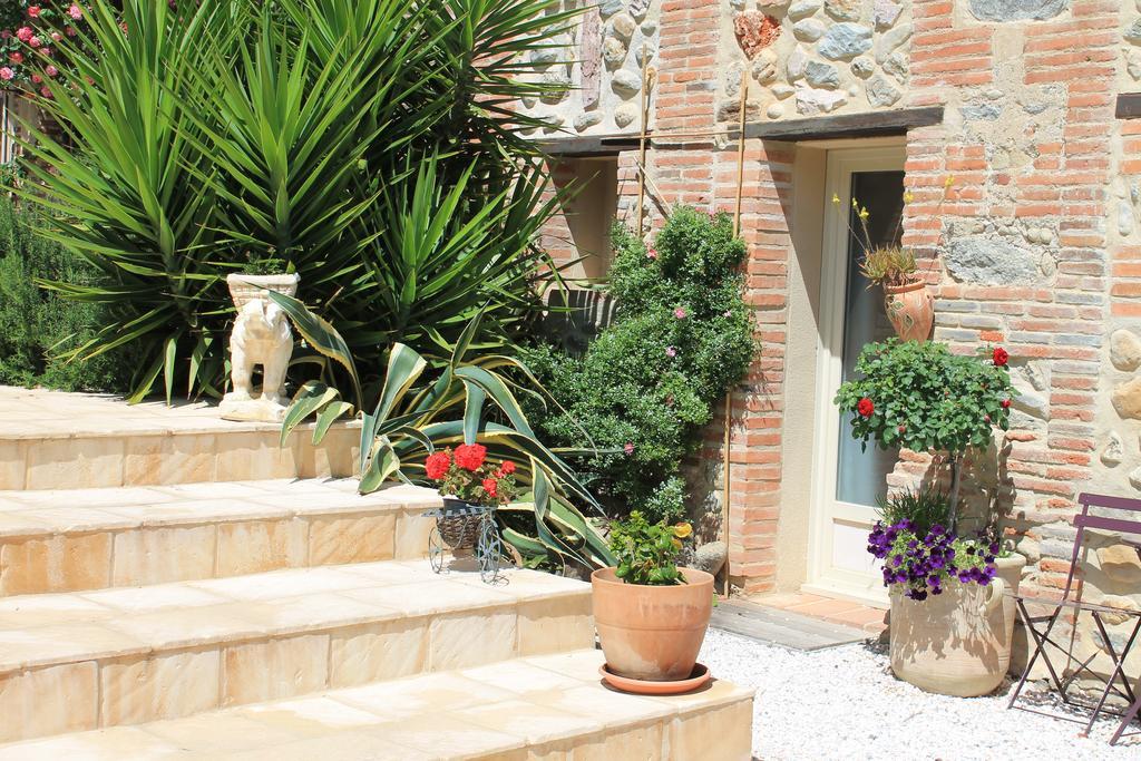Domaine De La Tannerie Chambres D'Hotes Et Appartements Prades  Exterior foto