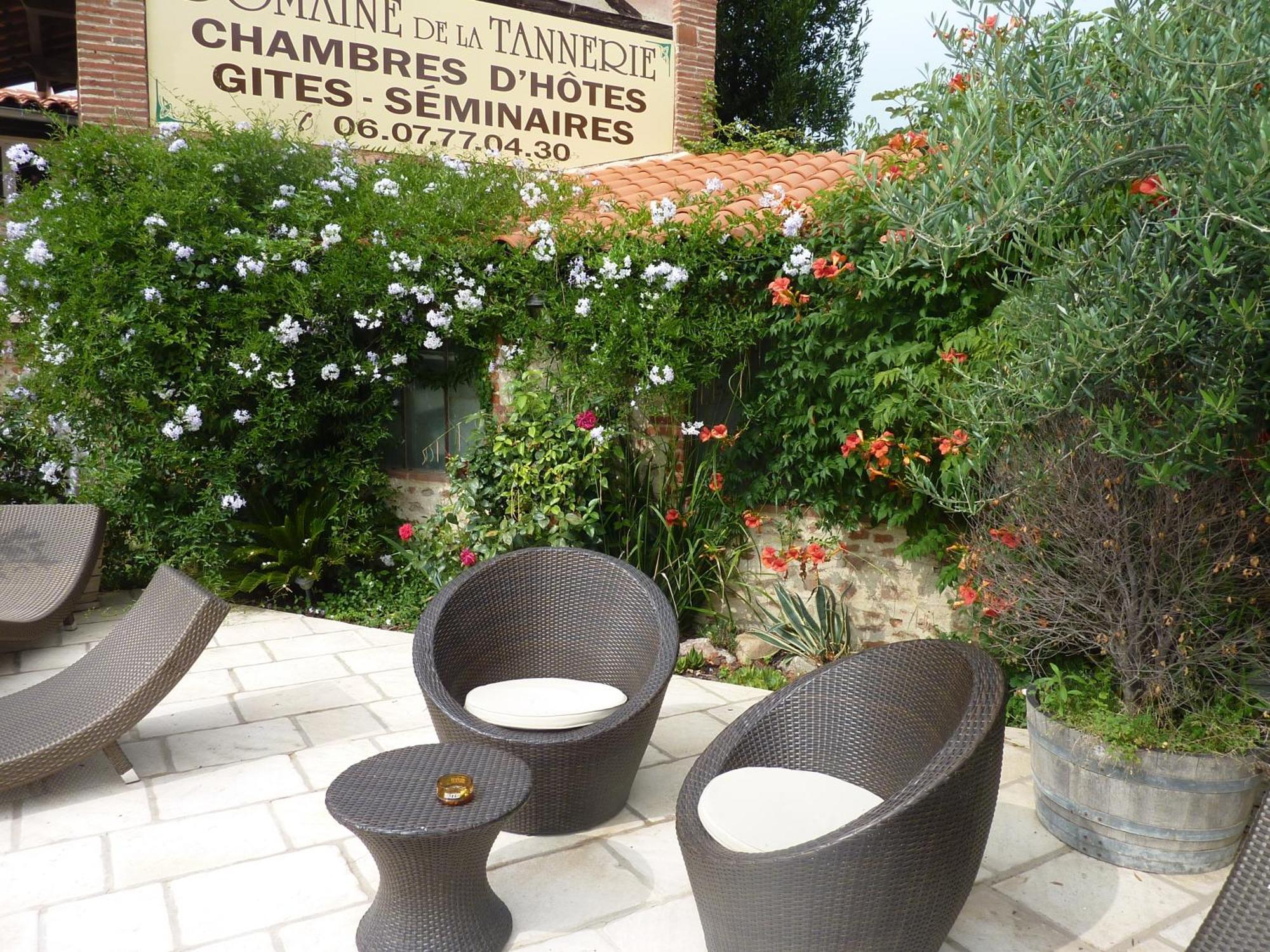Domaine De La Tannerie Chambres D'Hotes Et Appartements Prades  Exterior foto